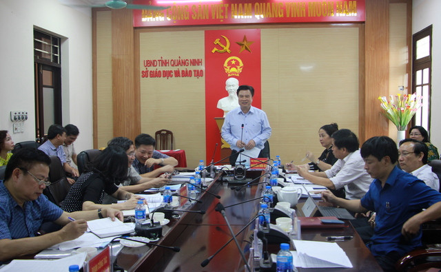 Thứ trưởng Nguyễn Hữu Độ phát biểu tại cuộc làm việc với ngành GD&ĐT tỉnh Quảng Ninh