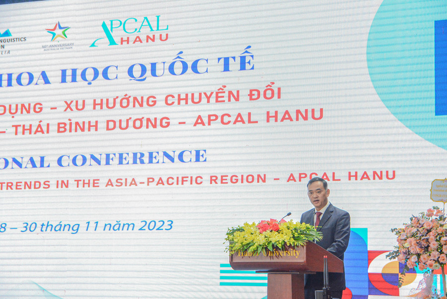 Ông Trần Nam Tú phát biểu tại hội thảo. Ông Trần Nam Tú phát biểu tại hội thảo.