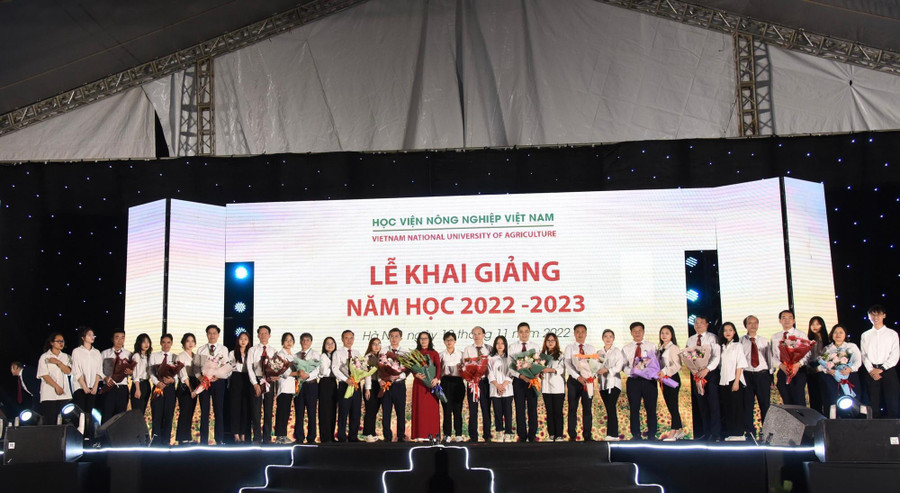 Lễ khai giảng năm học 2022 - 2023 của Học viện Nông nghiệp Việt Nam được diễn ra long trọng.