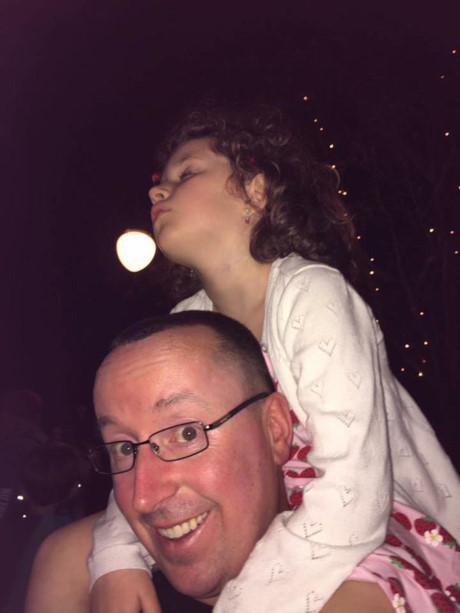 Bat cuoi truoc nhung tu the ngu chang giong ai cua lu tre - Anh 16