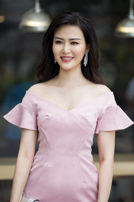 Hoa hậu Thu Thủy trẻ trung, xinh đẹp ở tuổi 41 - Ảnh 10 Hoa hau Thu Thuy tre trung, xinh dep o tuoi 41 - Anh 10