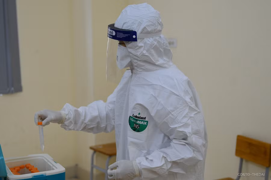 Hà Nội diễn tập phòng chống dịch Covid-19 cho kỳ thi lớp 10 THPT ảnh 19