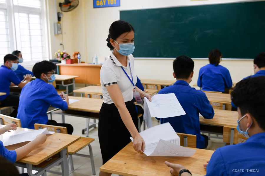 Hà Nội diễn tập phòng chống dịch Covid-19 cho kỳ thi lớp 10 THPT ảnh 9