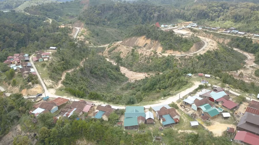 Thôn Đăk Tăng (xã Đăk Tăng, huyện Kon Plông, Kon Tum) - nơi người dân cảm nhận được sự rung lắc nhiều nhất của động đất trưa 18/4. Ảnh: Báo Thanh Niên.
