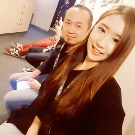 Nu sinh Han Quoc thi hat o VN lam chao dao dan mang - Anh 8