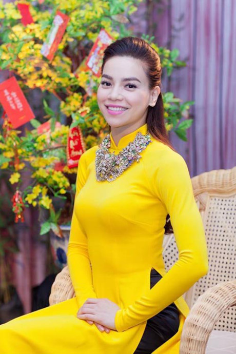 Phong cách với dây đeo cổ - Ảnh 3 Phong cach voi day deo co - Anh 3