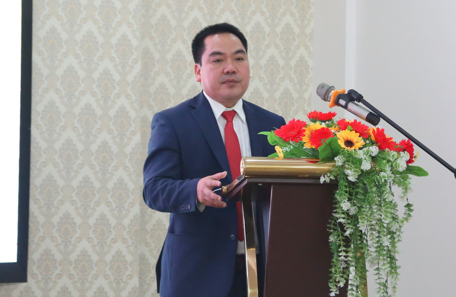 PGS.TS Trương Tấn Quân, Hiệu trưởng Trường ĐH Kinh tế phát biểu tại buổi tọa đàm.