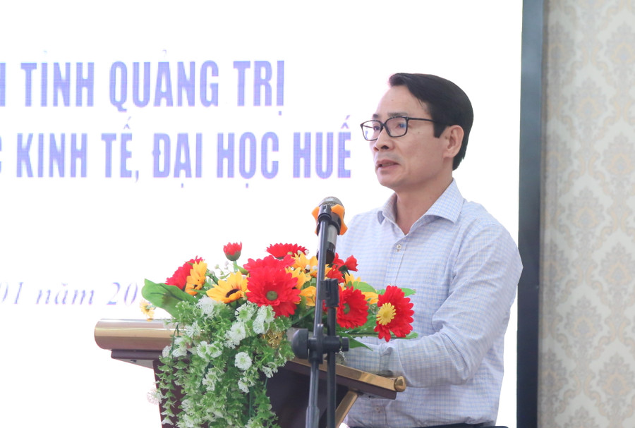 Ông Mai Huy Phương, Phó Giám đốc Sở GD&amp;ĐT Quảng Trị cho biết, hàng năm có khoảng 8.500 học sinh tốt nghiệp THPT. Nhu cầu tiếp cận thông tin, định hướng nghề nghiệp luôn được các em quan tâm.