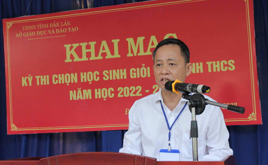 TS. Đỗ Tường Hiệp - phát biểu khai mạc kỳ thi (ảnh: Thành Tâm).
