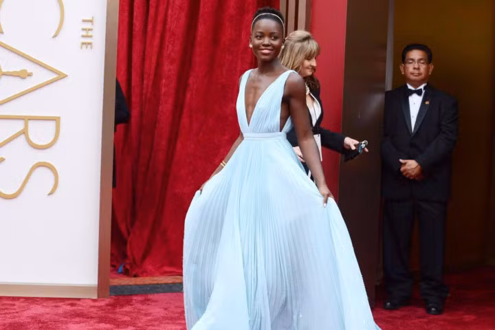 10 bộ đầm đẹp nhất trong lịch sử Oscar