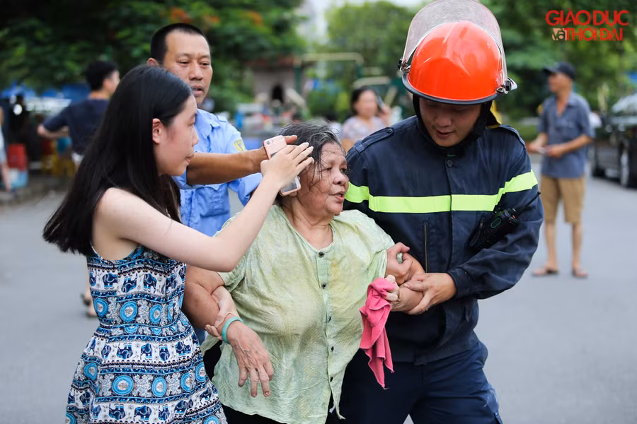 Hệ thống cứu hoả đã 3 năm không hoạt động, cháy lớn tầng 15 chung cư