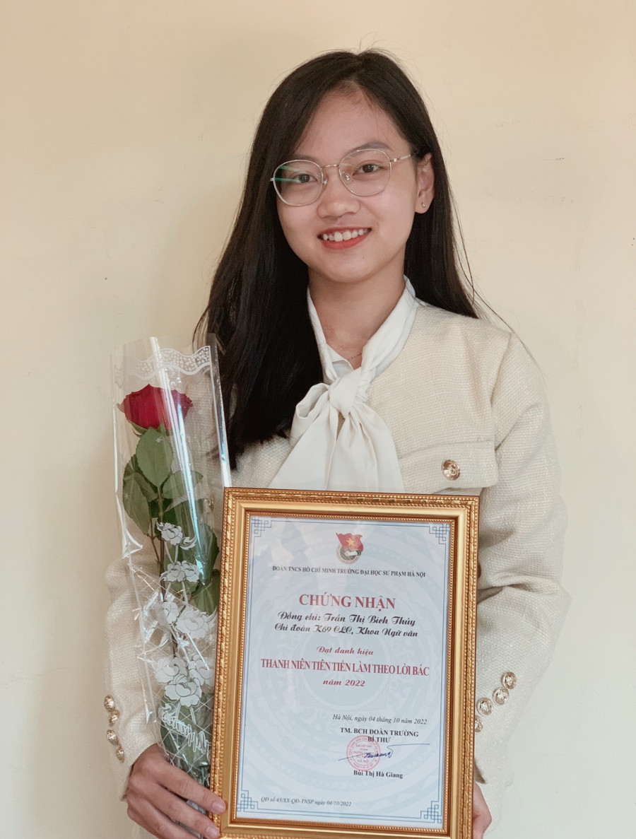 Trần Thị Bích Thuỷ đạt danh hiệu Thanh niên tiên tiến làm theo lời Bác năm 2022. Trần Thị Bích Thuỷ đạt danh hiệu Thanh niên tiên tiến làm theo lời Bác năm 2022.