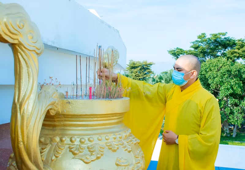 Đại lễ Phật Đản “5K” giữa mùa dịch Covid-19 ảnh 2