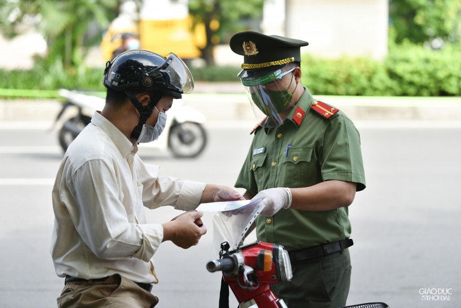 Xuống đường cùng Tổ công tác đặc biệt: Kiến nghị xử lý đơn vị cấp giấy không đúng người đúng việc ảnh 4