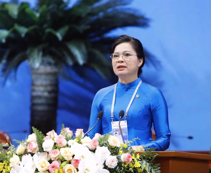 Bà Hà Thị Nga phát biểu bế mạc Đại hội.