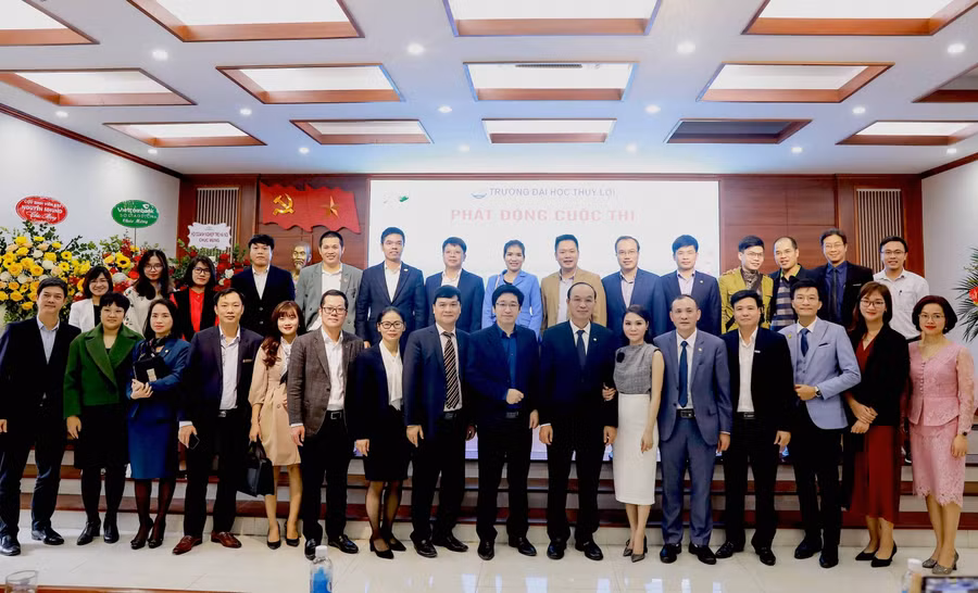 Các nhà tài trợ gửi thông điệp luôn đồng hành cùng sinh viên khởi nghiệp