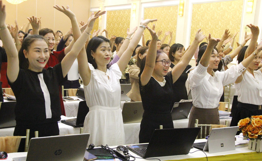 Luôn tràn đầy năng lực để có những buổi học thăng hoa, hiệu quả. Luôn tràn đầy năng lực để có những buổi học thăng hoa, hiệu quả.