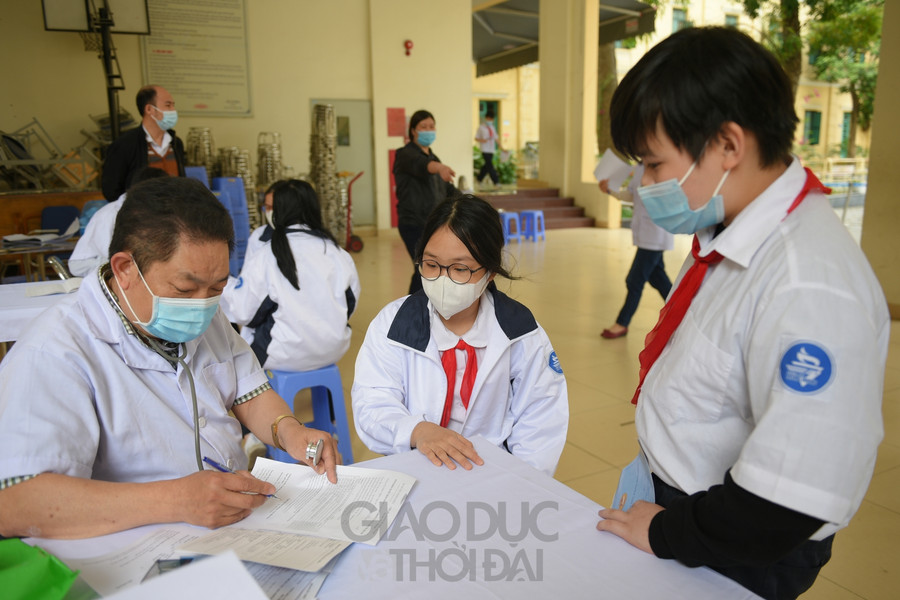 Tiêm vắc xin phòng Covid-19 cho trẻ từ 5 đến dưới 12 tuổi: Kiểm tra cẩn thận từng khâu ảnh 7