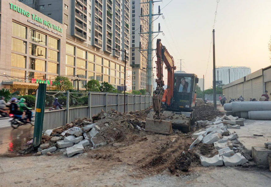Khu vực công trình thi công nơi xảy ra sự việc. Khu vực công trình thi công nơi xảy ra sự việc.