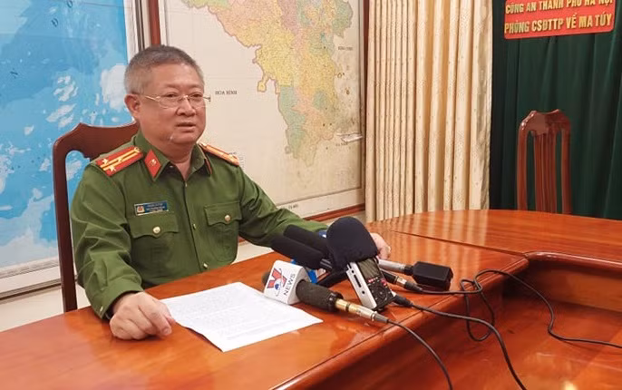 Thượng tá Phạm Quỳnh, Phó trưởng Phòng Cảnh sát điều tra tội phạm về ma tuý Công an Hà Nội thông tin về vụ án.