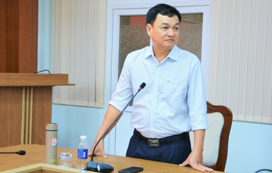 Ông Vũ Văn Hưng - Chủ tịch UBND TP Buôn Ma Thuột phát biểu tại lễ công bố quyết định bổ nhiệm Trưởng phòng GD&amp;ĐT - Ảnh: Hương Giang.