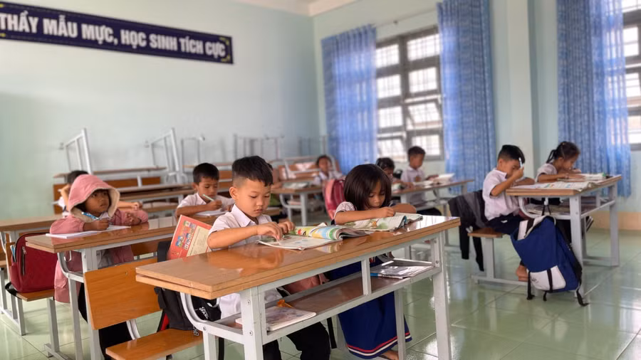 Học sinh ở điểm trường thôn Ia Đơr.