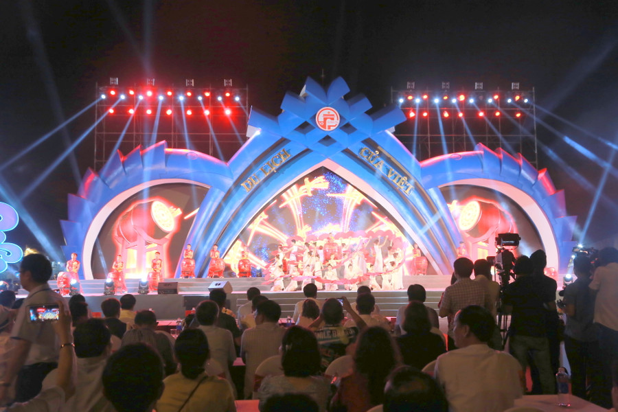 Lễ hội Văn hóa - Ẩm thực Việt Nam năm 2023 do Bộ VH-TT&DL phối hợp với UBND tỉnh Quảng Trị tổ chức. Lễ hội Văn hóa - Ẩm thực Việt Nam năm 2023 do Bộ VH-TT&DL phối hợp với UBND tỉnh Quảng Trị tổ chức.