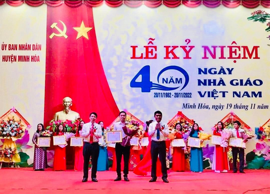 Cháy mãi ngọn lửa tình yêu nghề giáo ảnh 1