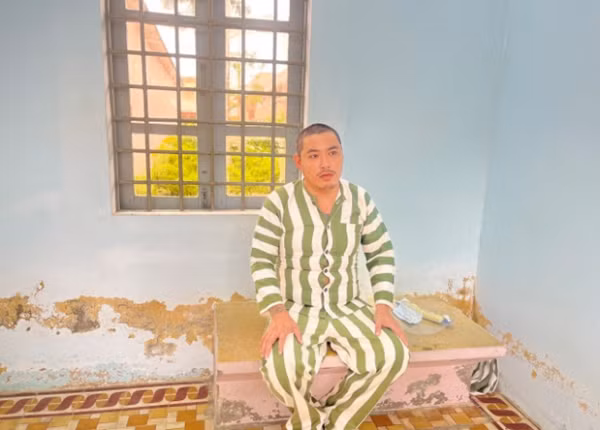 Đối tượng Cao Việt Nhân tại cơ quan chức năng.