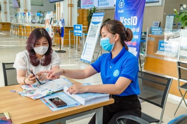 Cần tăng cường các giải pháp tuyên truyền, vận động linh hoạt, phù hợp để phát triển người tham gia BHXH. Ảnh minh họa.