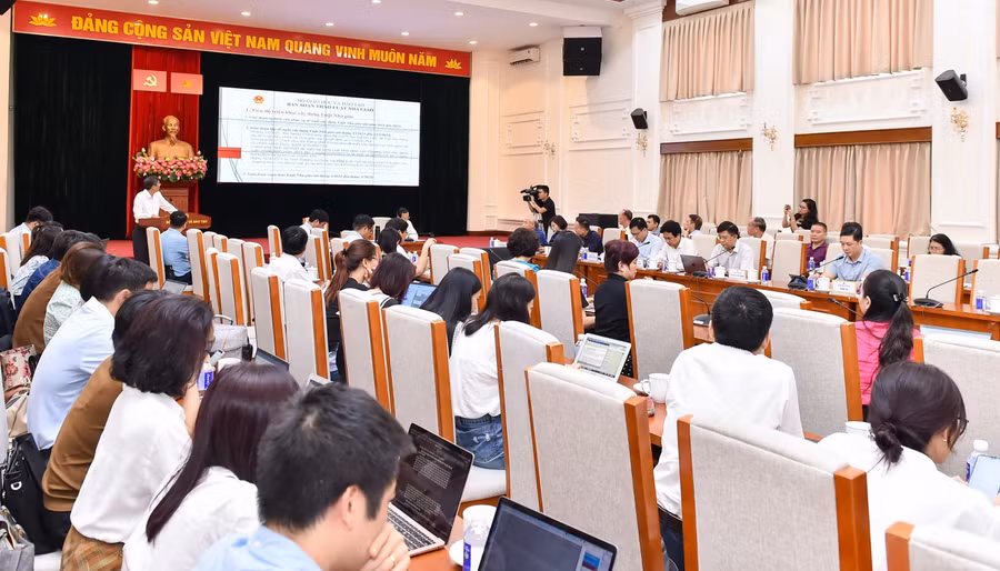 Toàn cảnh Tọa đàm.