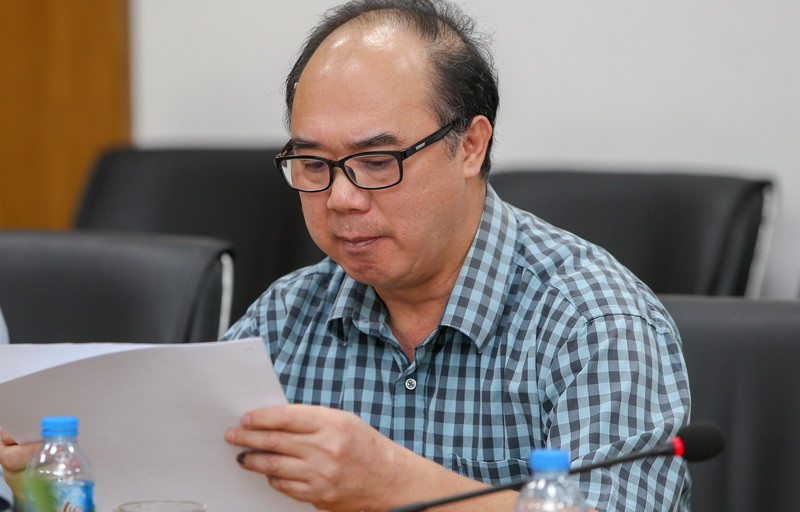 Ông Bùi Sỹ Hoa ghi nhận công tác tổ chức chuyên nghiệp của Báo Giáo dục & Thời đại. Ảnh: Thế Đại Ông Bùi Sỹ Hoa ghi nhận công tác tổ chức chuyên nghiệp của Báo Giáo dục & Thời đại. Ảnh: Thế Đại