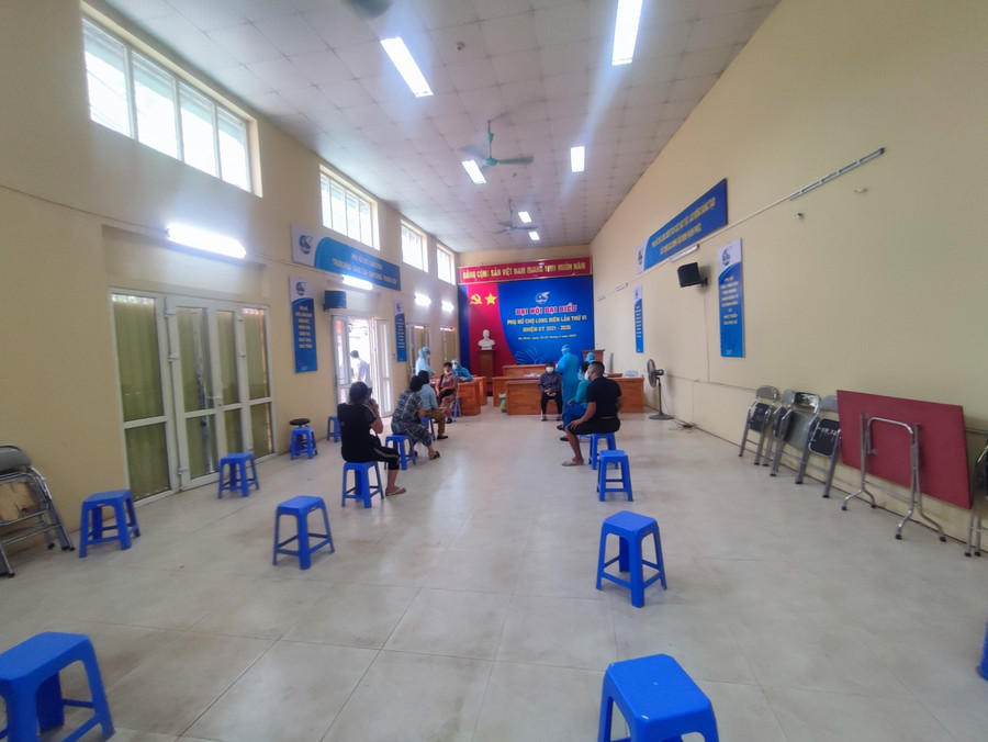 Được biết chợ Long Biên là chợ đầu nông sản mối lớn nhất Thủ đô, với trên 1.200 hộ kinh doanh.