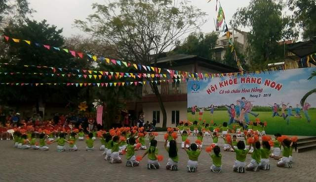 Hội khoẻ nhằm nâng chất lượng nuôi dưỡng trẻ Hội khoẻ nhằm nâng chất lượng nuôi dưỡng trẻ