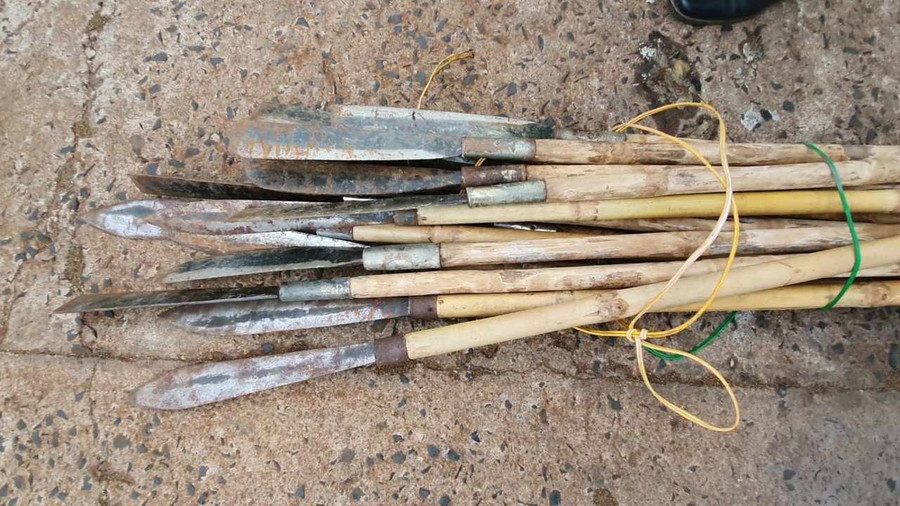 Hung khí của 2 nhóm do Công an thu giữ. (Ảnh: TT) Hung khí của 2 nhóm do Công an thu giữ. (Ảnh: TT)