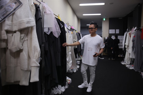 Thanh Hằng, Công Trí tất bật trước giờ G show diễn tại Nhật Bản - Ảnh 2 Thanh Hang, Cong Tri tat bat truoc gio G show dien tai Nhat Ban - Anh 2