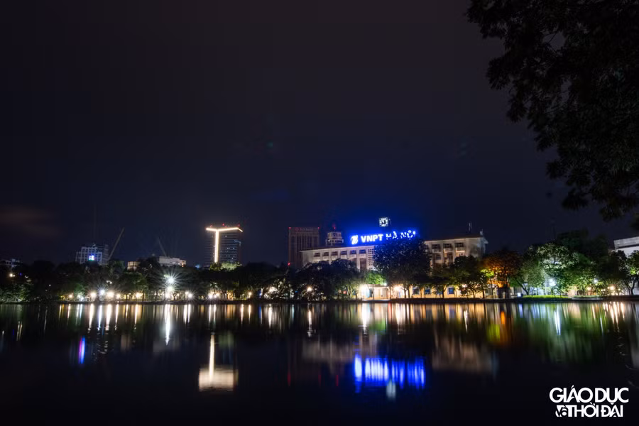 Có một Hà Nội bình yên đến ngỡ ngàng giữa mùa Covid ảnh 10