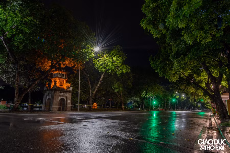 Yên tĩnh cực độ.