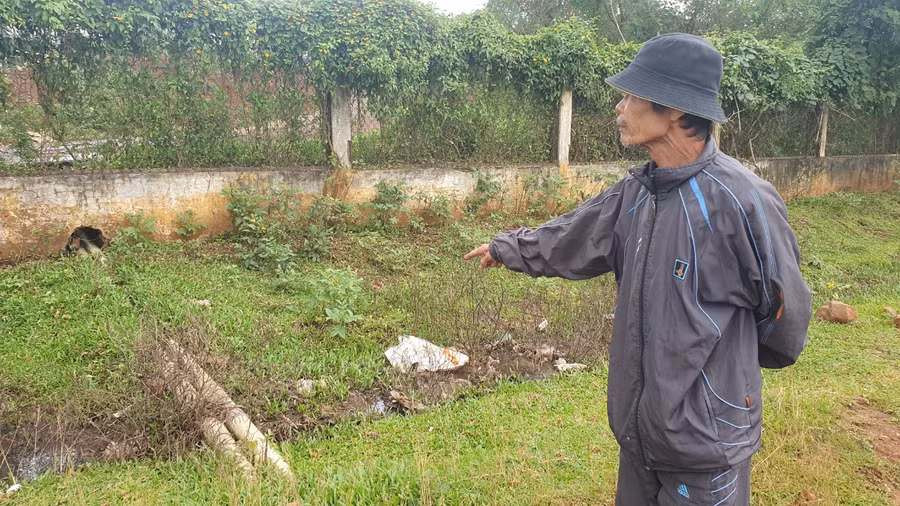 Nước thải theo các đường ống, rò rỉ ra bên ngoài phát sinh ô nhiễm. Nước thải theo các đường ống, rò rỉ ra bên ngoài phát sinh ô nhiễm.