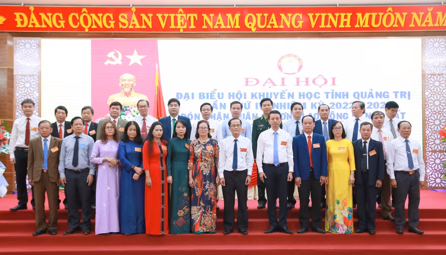 Đại hội đại biểu Hội Khuyến học tỉnh đã thống nhất bầu ra BCH khóa mới gồm 31 người.