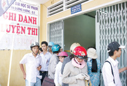 Tuyển sinh ĐH-CĐ năm 2009: Làm gì khi thất lạc giấy báo thi?