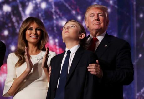Loạt ảnh ấu thơ của con trai út ông Donald Trump - Ảnh 13 Loat anh au tho cua con trai ut ong Donald Trump - Anh 13