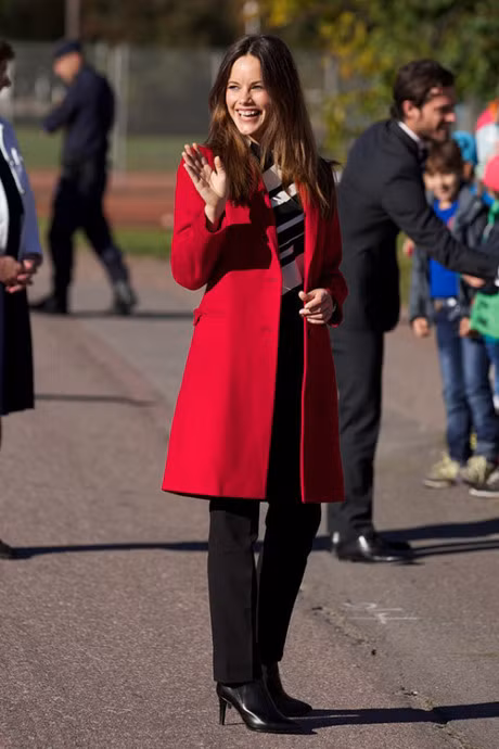 3 cuu sieu mau goi cam gay xon xao khi tro thanh de nhat phu nhan, cong nuong - Anh 12