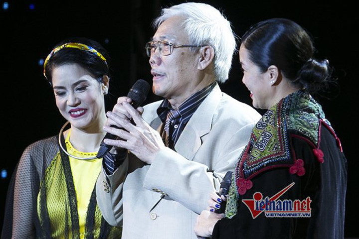 Bố ca sĩ Thu Phương kể về bệnh tim của con gái