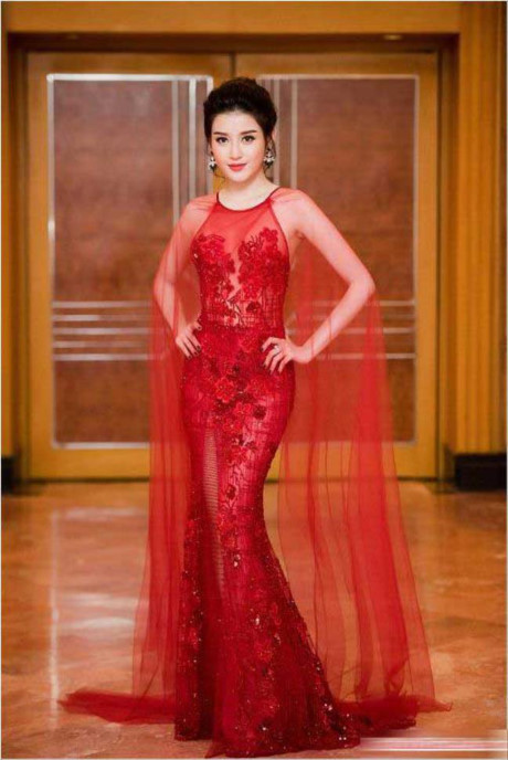 Vẻ nóng bỏng Ve nong bong