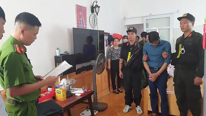 Cơ quan chức năng thi hành các biện pháp tố tụng đối với Phạm Trung Kiên. Cơ quan chức năng thi hành các biện pháp tố tụng đối với Phạm Trung Kiên.