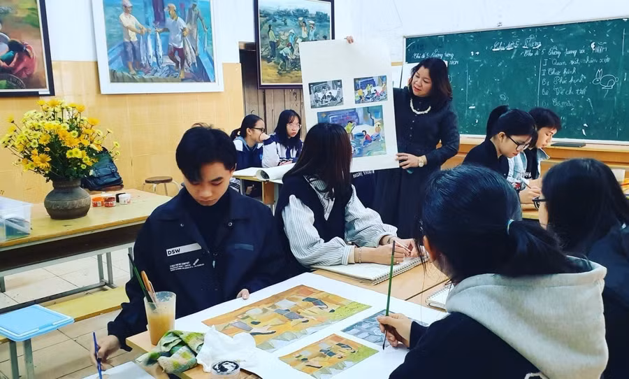 Giờ học của những giáo sinh Trường Đại học Sư phạm Nghệ thuật Trung ương