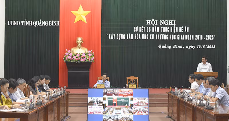 Quảng Bình tổ chức Hội nghị sơ kết 5 năm thực hiện Đề án “Xây dựng văn hóa ứng xử trường học giai đoạn 2018-2025”.