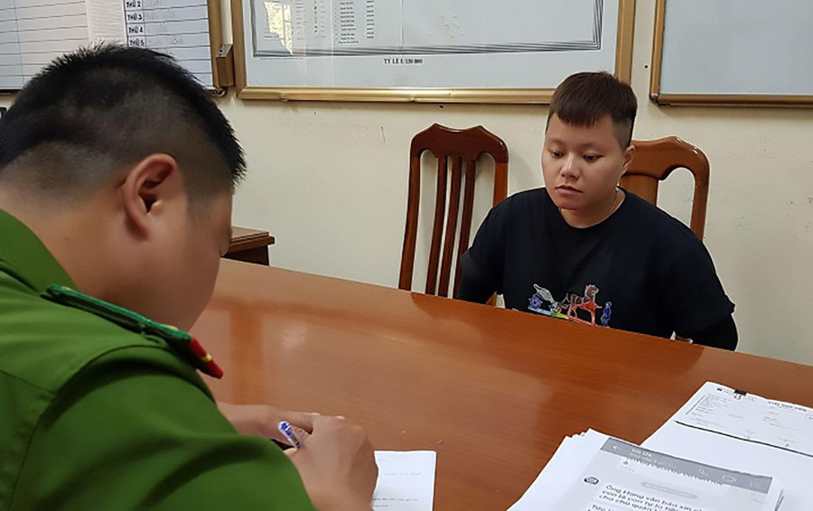 Nông Thị Loan làm việc với cơ quan công an.