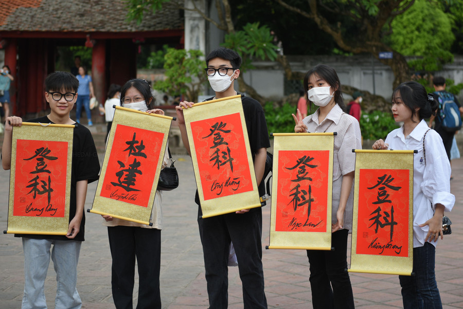 Sau khi thi tốt nghiệp THPT xong thì dự kiến thời gian công bố điểm thi sẽ là vào ngày 24/7.